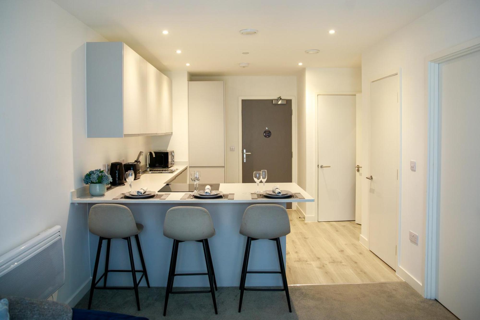 Trafford Suite Modern 1 Bed With Cinema Room Манчестер Экстерьер фото